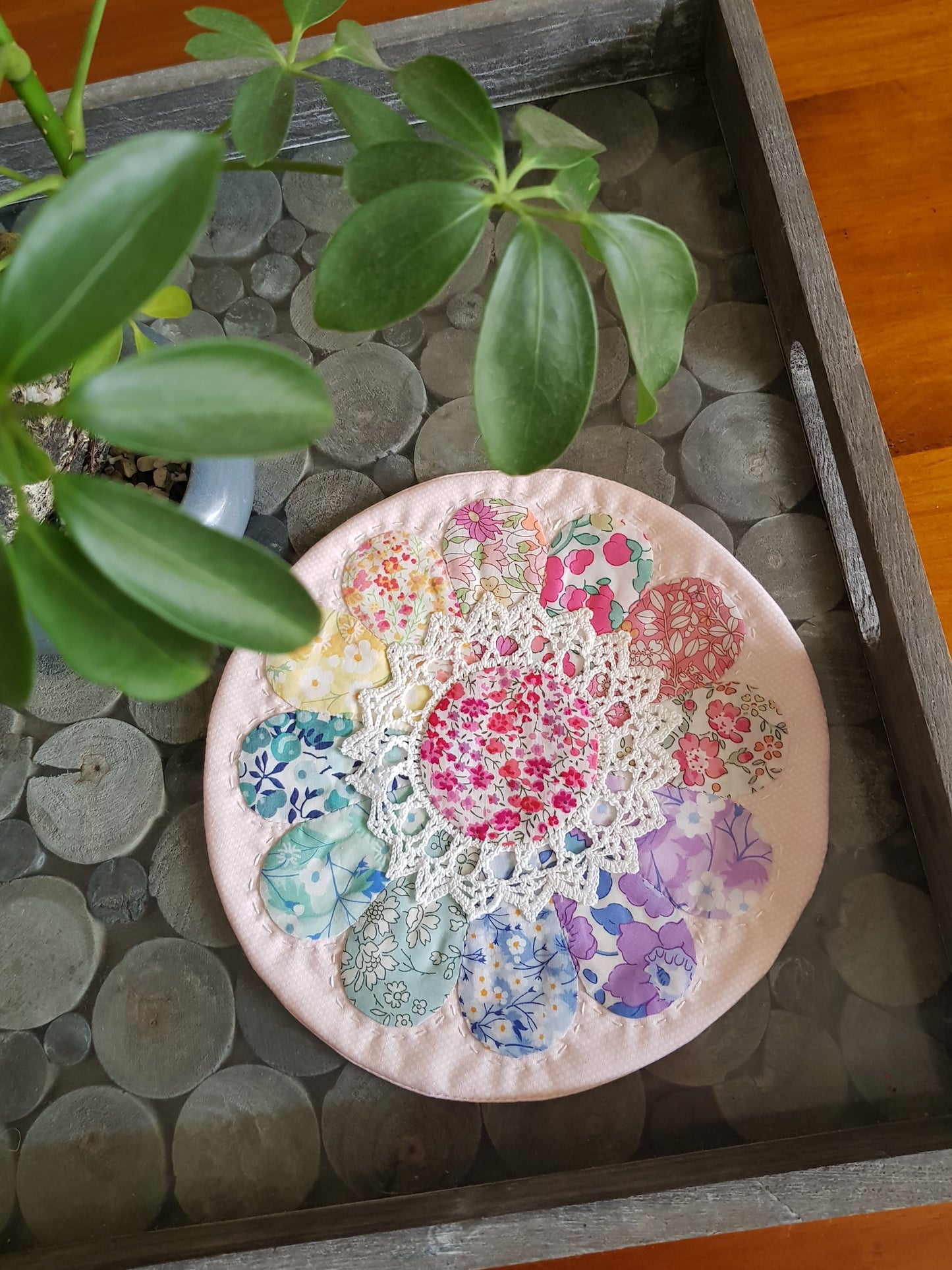 Sherbet Daisy Doily by Lilabelle Lane Creations - Creative Card - Downloadable PDF
