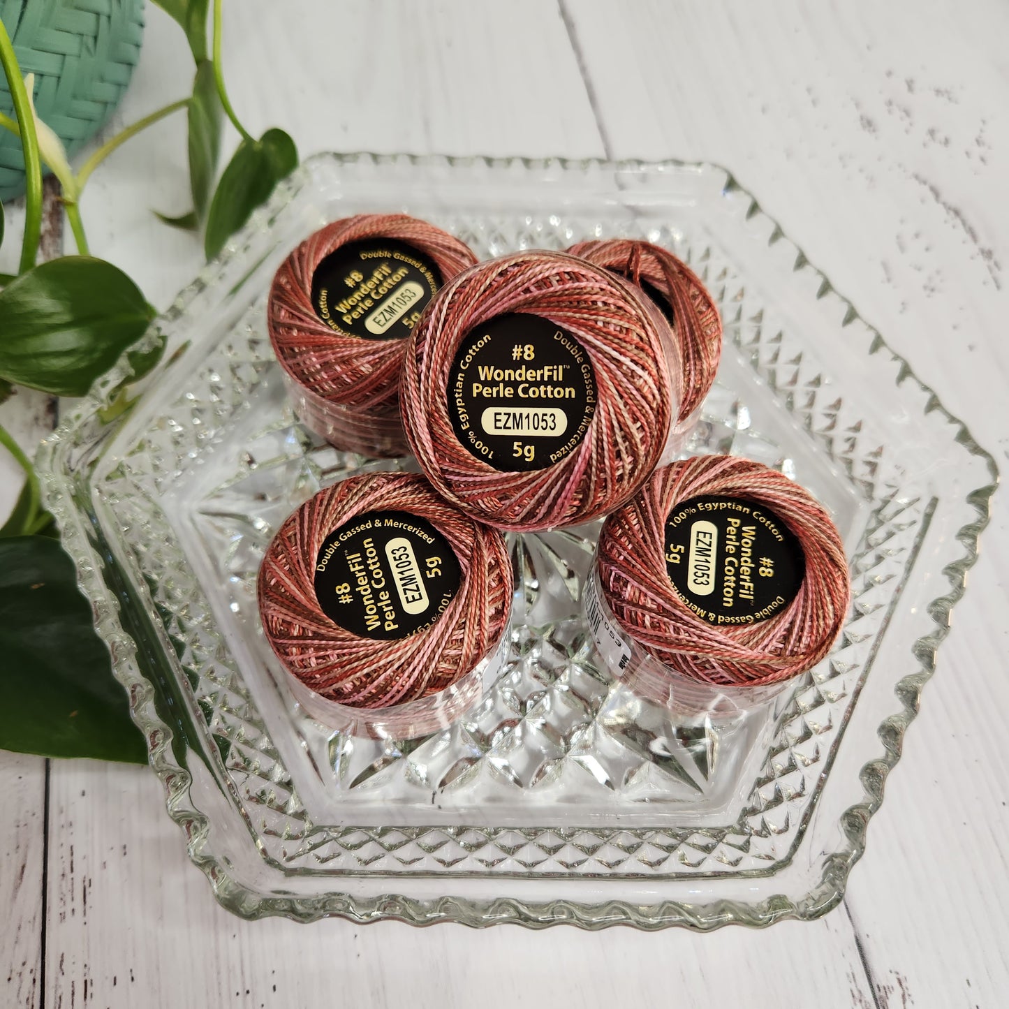 Wonderfil Variegated Perle 8 Thread - Strawberry Chocolate EZM1053