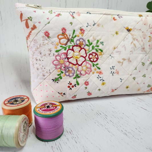 Zara Pouch by The Stitcher's Loft