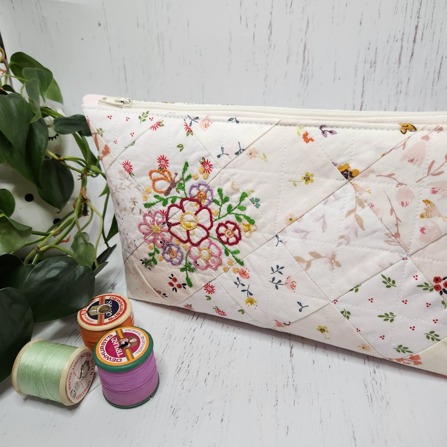 Zara Pouch by The Stitcher's Loft