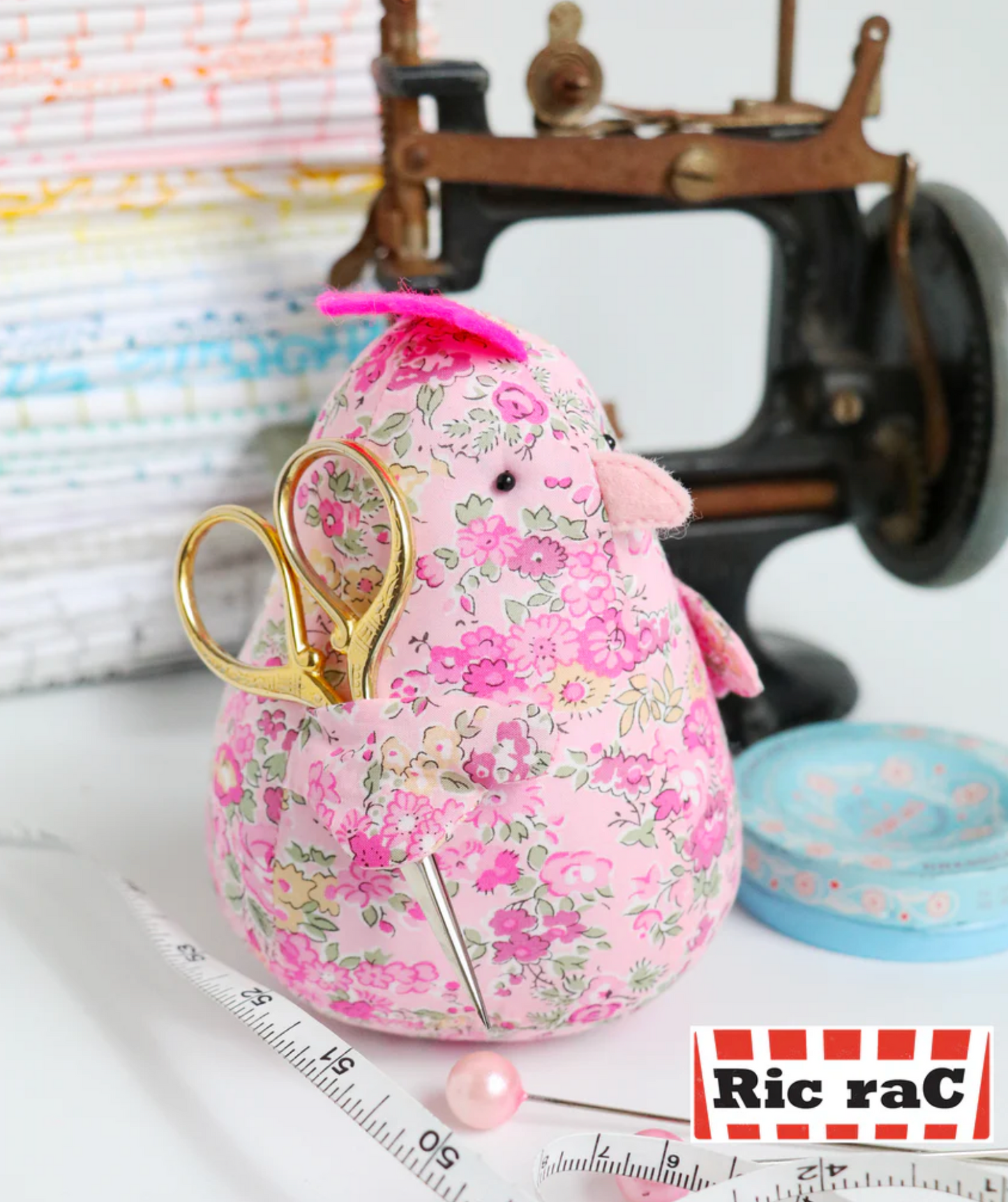 Chicken Caddy Pincushion KIT by Jodie Carlton - Ric Rac