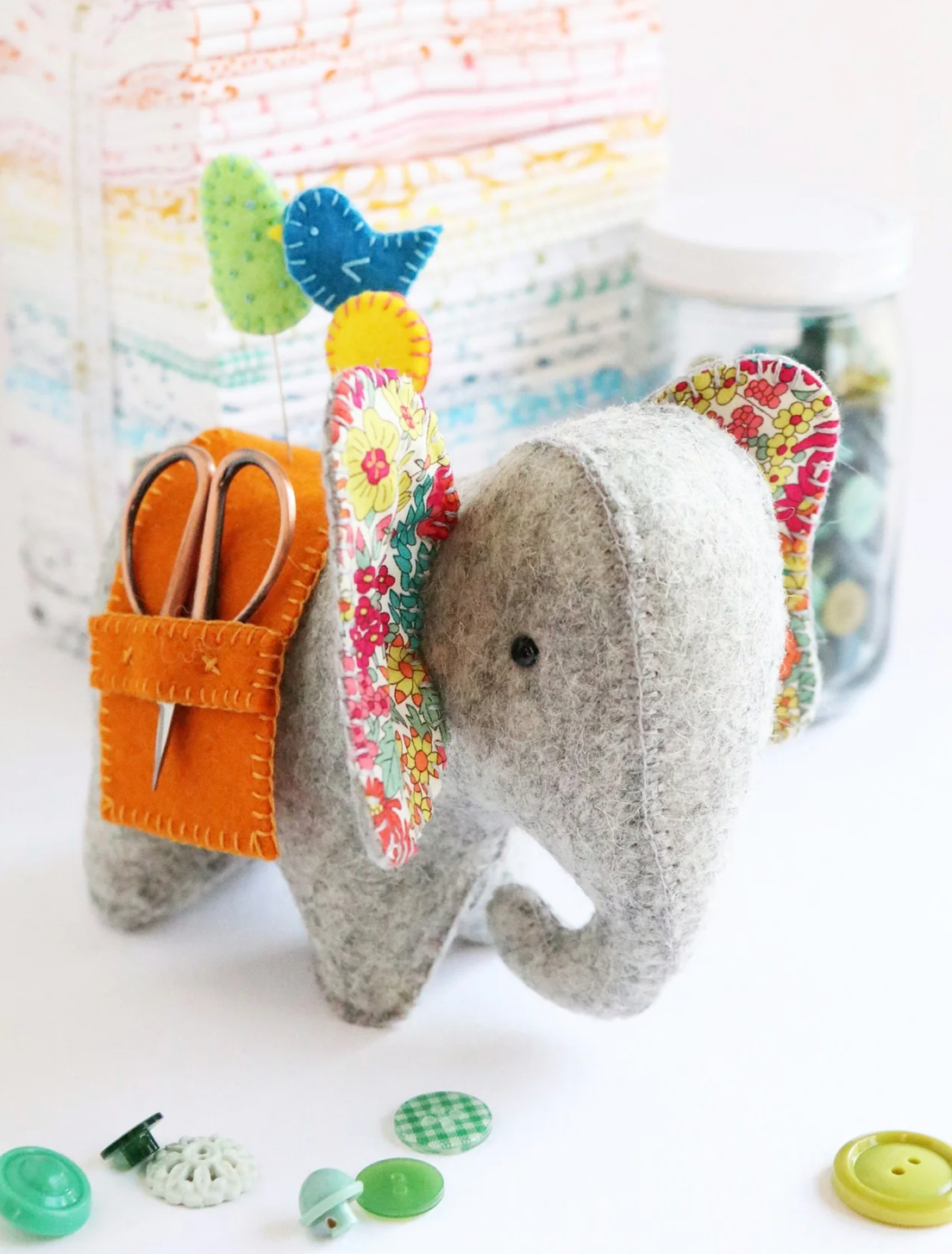 Elephant Caddy Sewing KIT by Jodie Carlton - Ric Rac