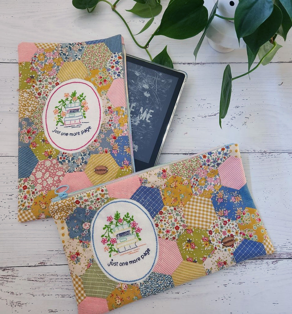 Just One More Page eReader / Pouch by Lilabelle Lane Creations -English Paper Piecing PDF Pattern with SVG for Scan N Cut & Cricut Machines