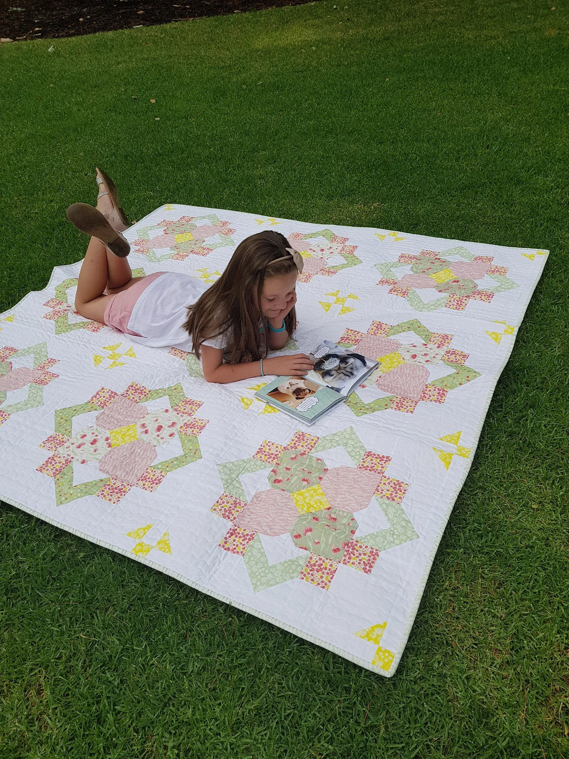 Summer Quilt Pattern by Lilabelle Lane Creations BIG Blocks Downloadable PDF