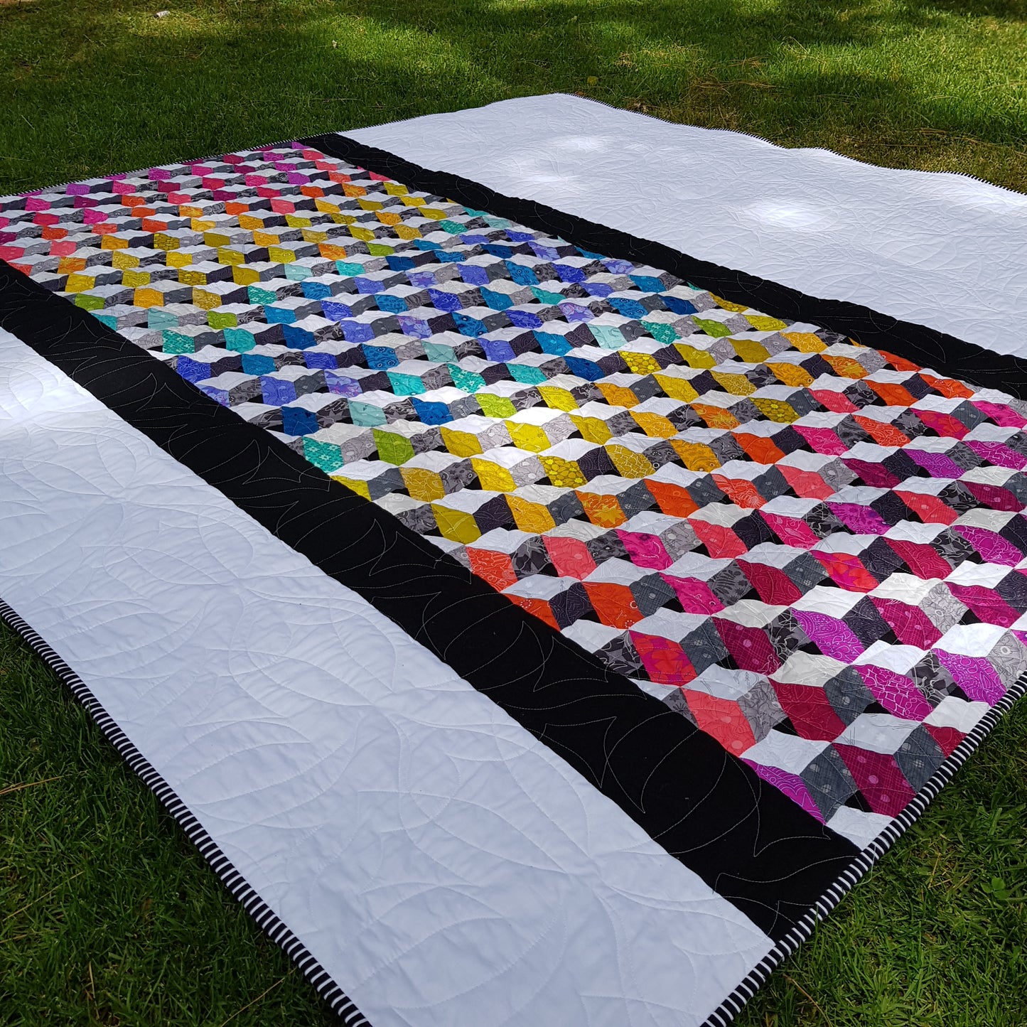 Refraction Quilt - Ready Made - Lilabelle Lane Creations