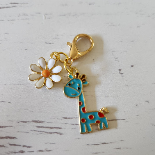 Giraffe (blue) and Flower - Zipper Charm