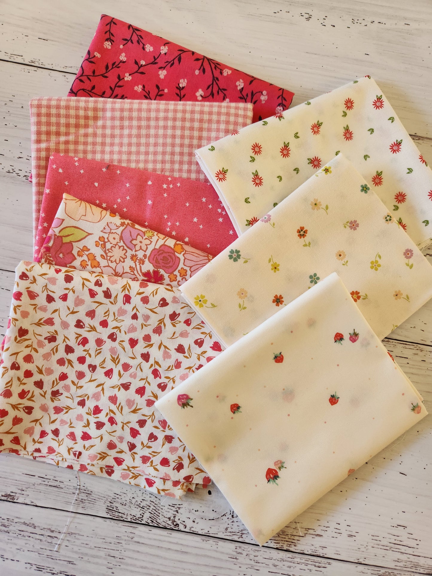 Floral Blush  - Curated 8 Fat Quarter Bundle