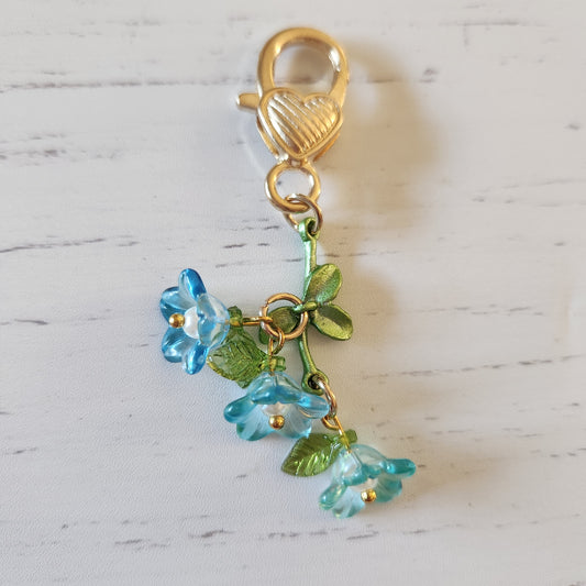 Lily of the Valley with blue blooms - Zipper Charm