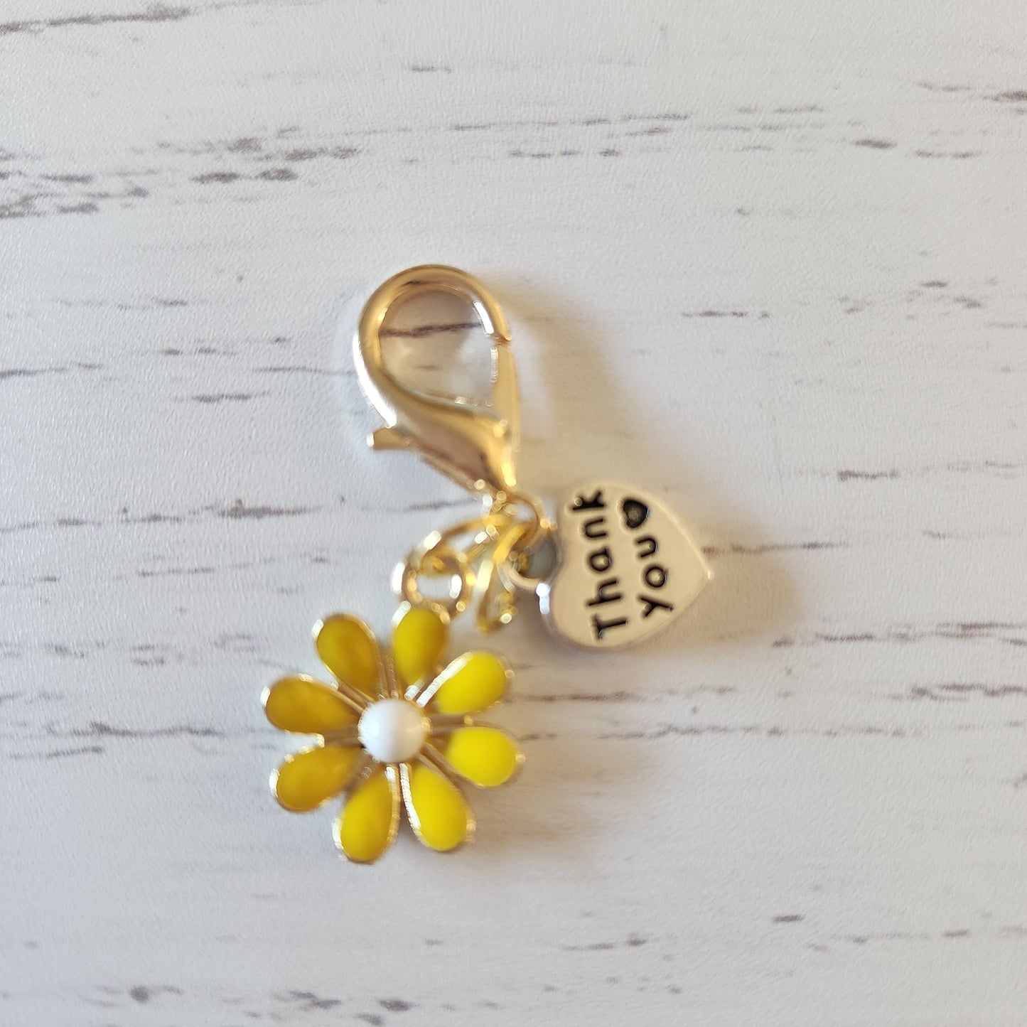 Yellow Daisy Flower - Zipper Charm