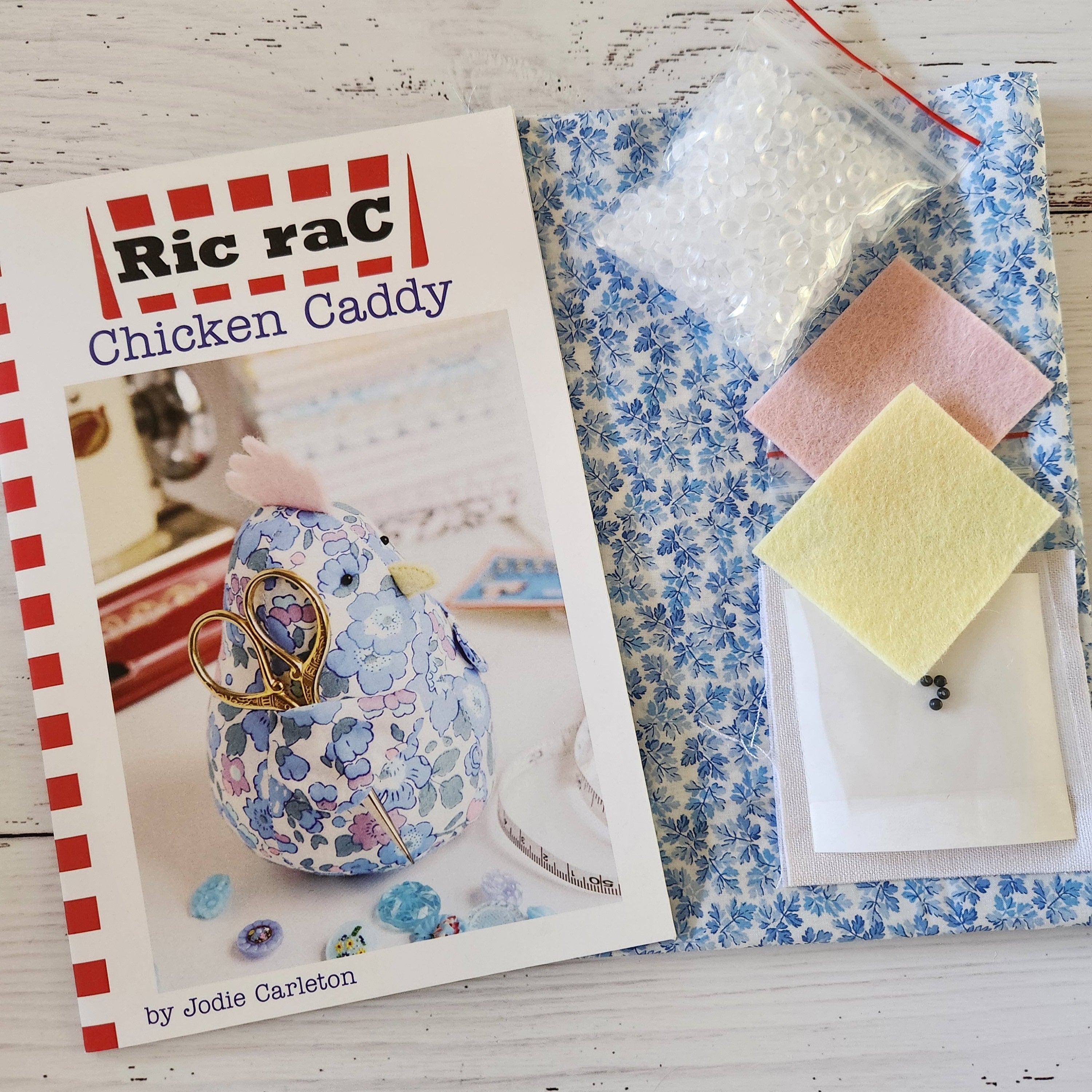 Chicken Caddy Pincushion KIT by Jodie Carlton - Ric Rac **Multiple Fab ...