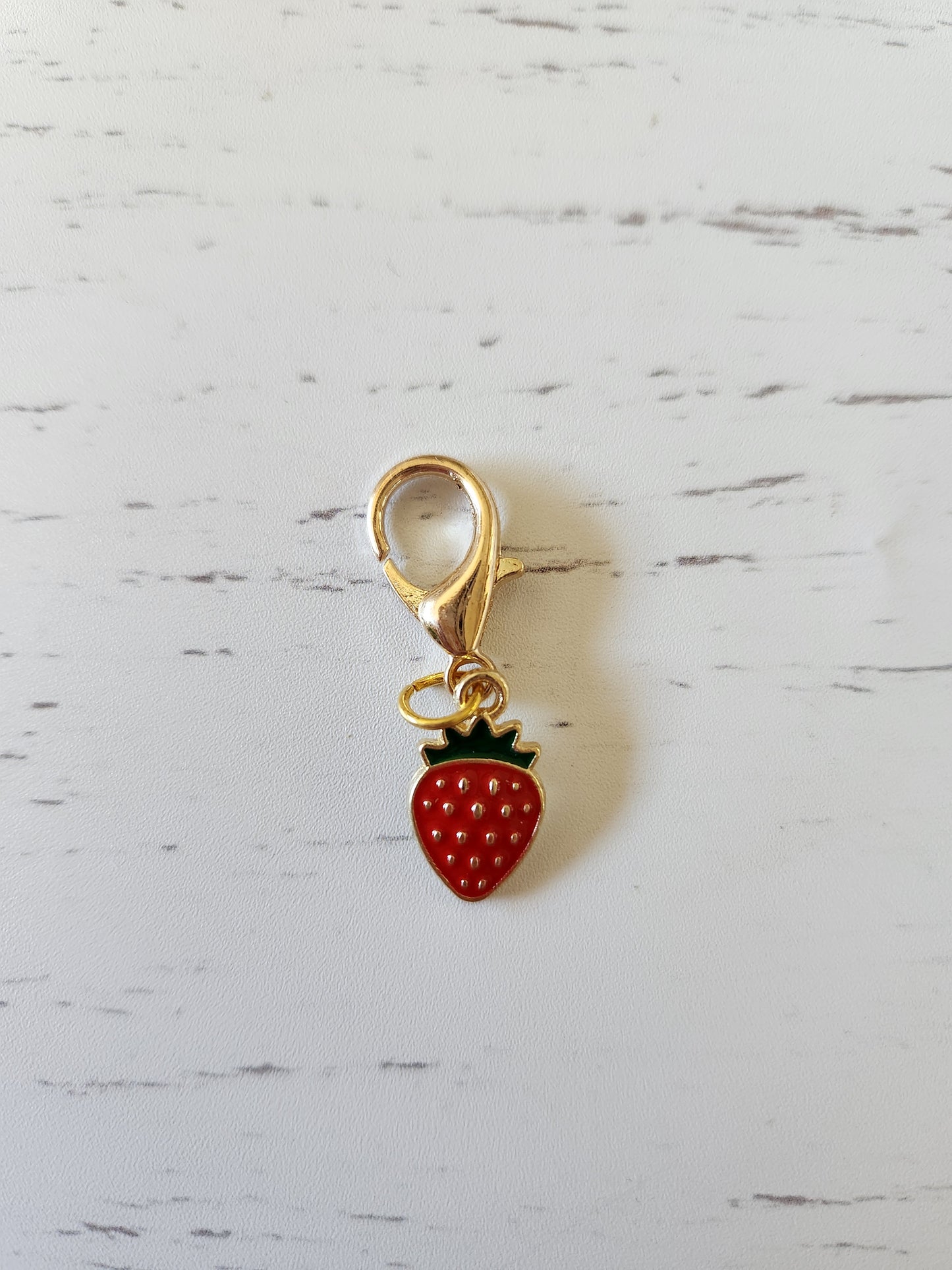 Cute Strawberry - Zipper Charm
