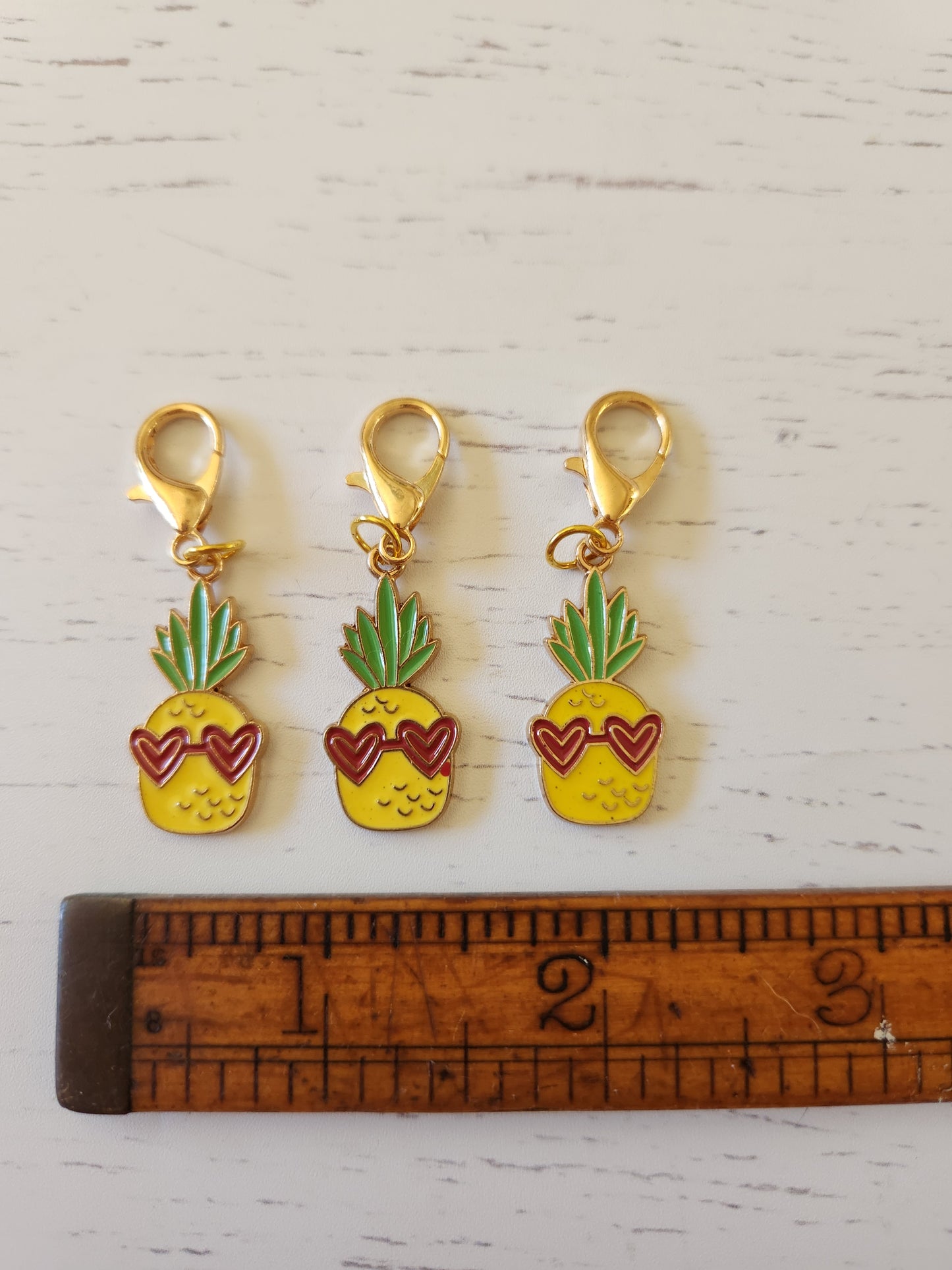 Cute Pineapple wearing Sunnies - Zipper Charm
