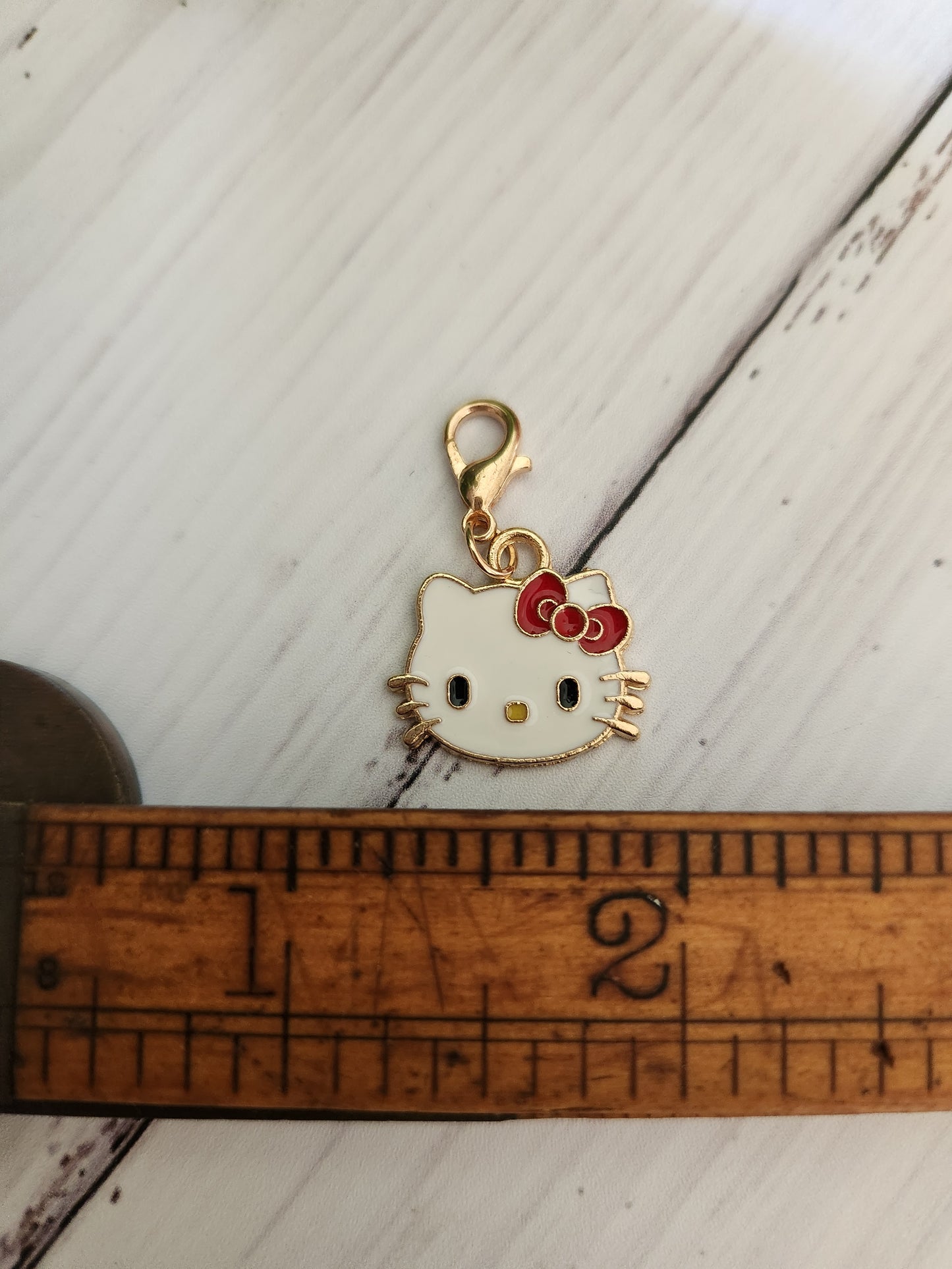 Cute Kitty with hair bow - Zipper Charms