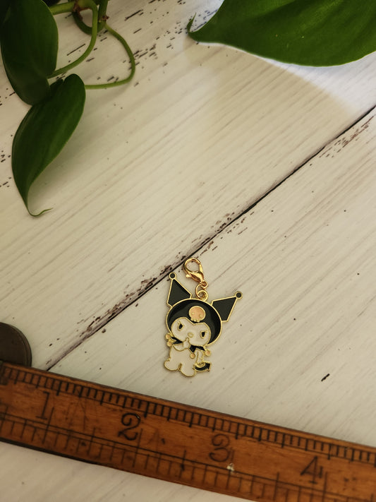 Cute Kitty in a Devil Costume - Zipper Charm