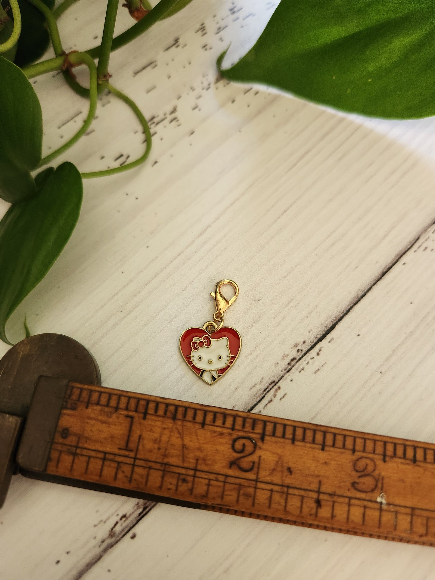 Cute Heart Kitty - Zipper Charm