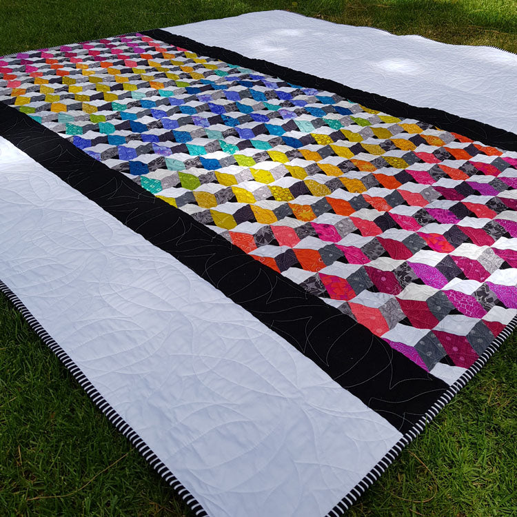 Refraction Quilt by Lilabelle Lane Creations