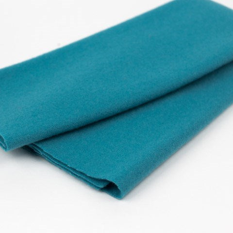 Turquoise (LN08) - Sue Spargo Merino Wool