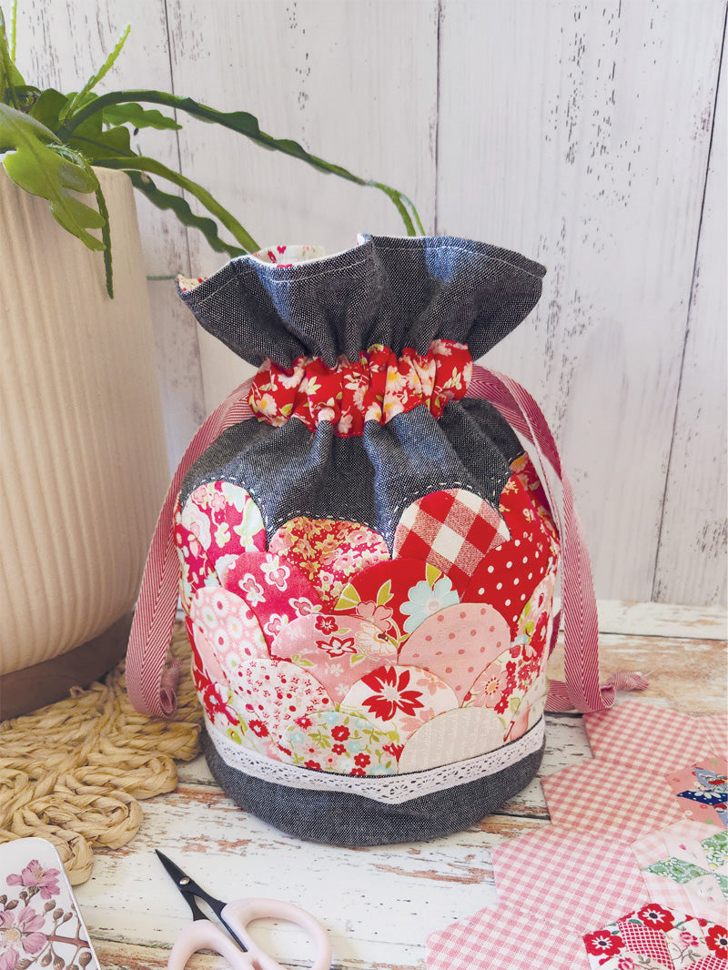 Clara Dilly Bag by Lilabelle Lane Creations WITH Template and EPP Papers