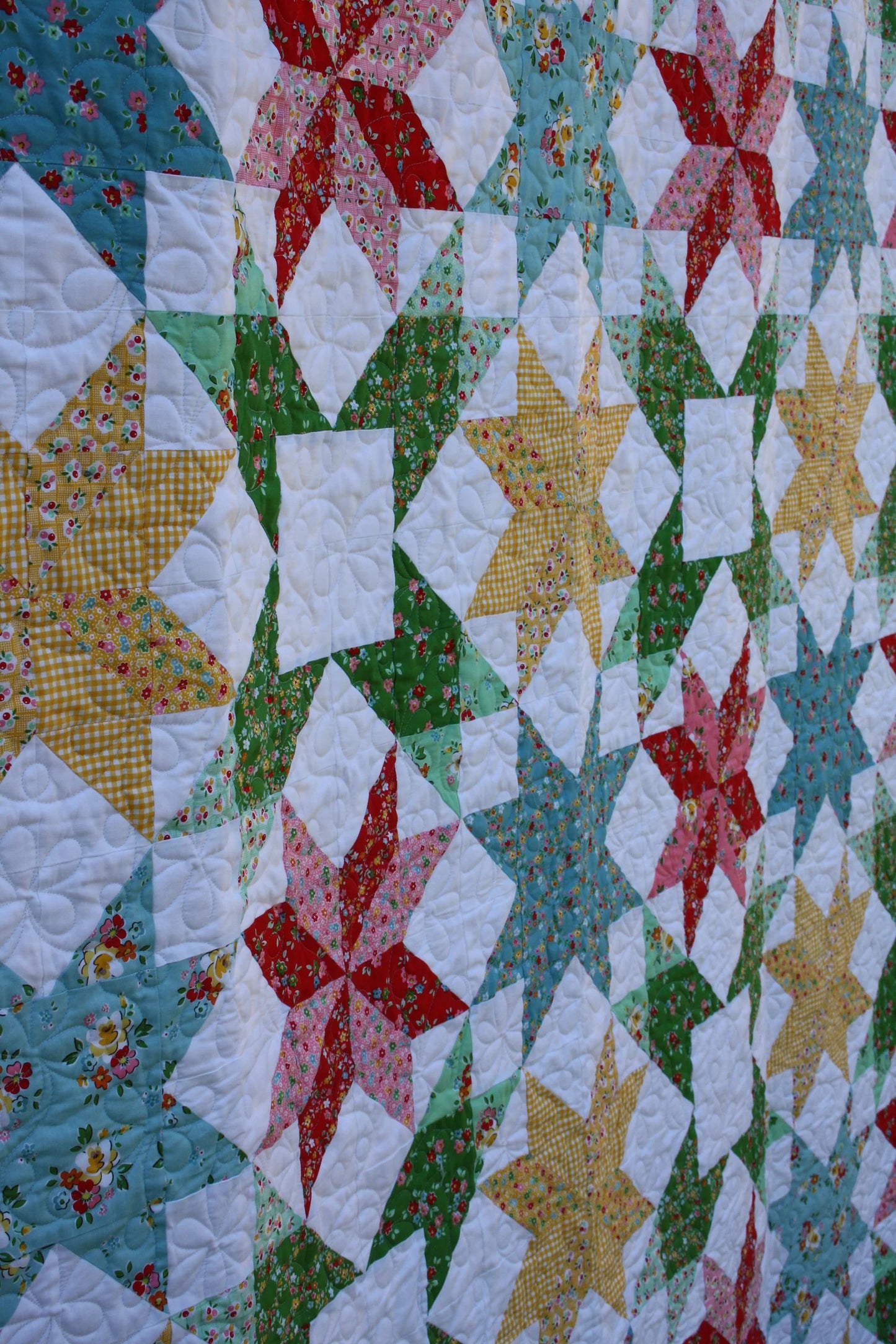 Summer Blooms Quilt - Ready Made - Lilabelle Lane Creations