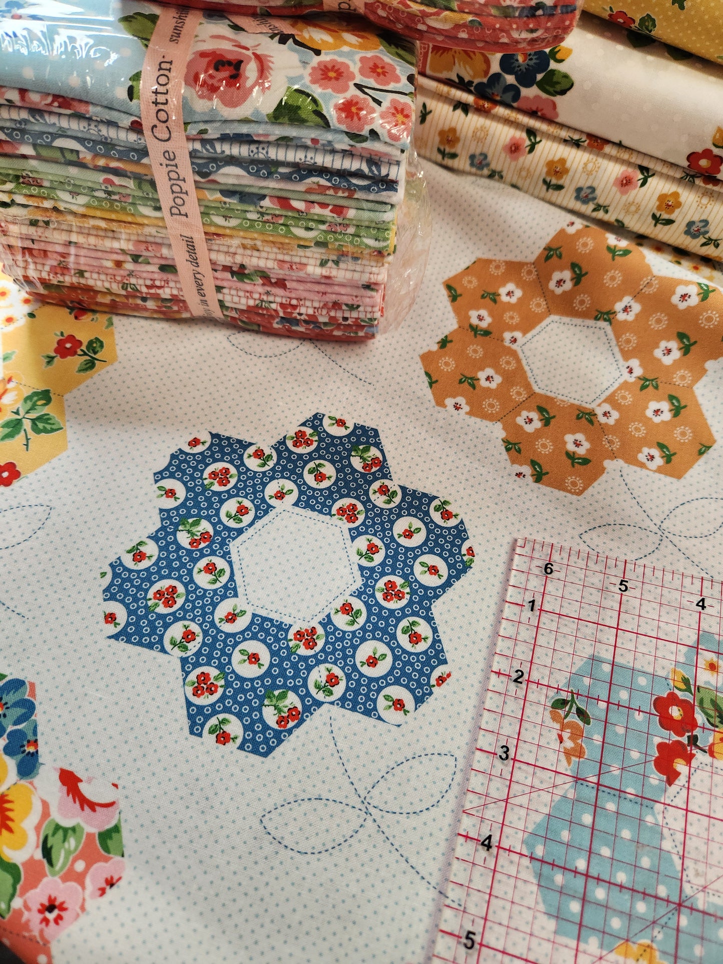 Flower Market - Grandmothers Garden Quilt PANEL -  by Poppy Cotton