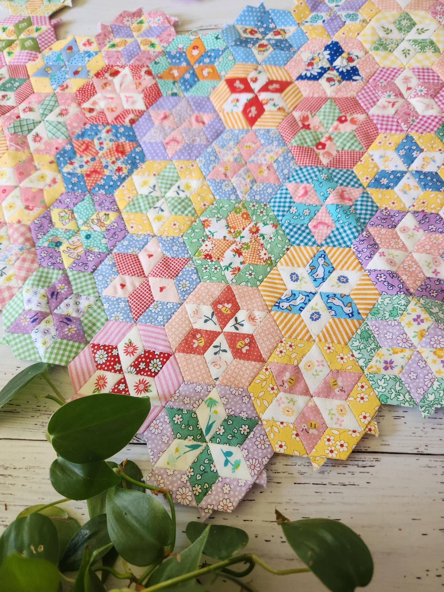 5/8" Six Pointed Diamond EPP Papers and Templates - Mrs Carpenter Quilt